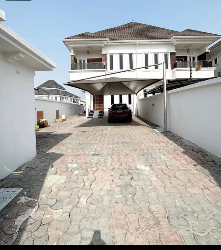  in Lekki, Lagos